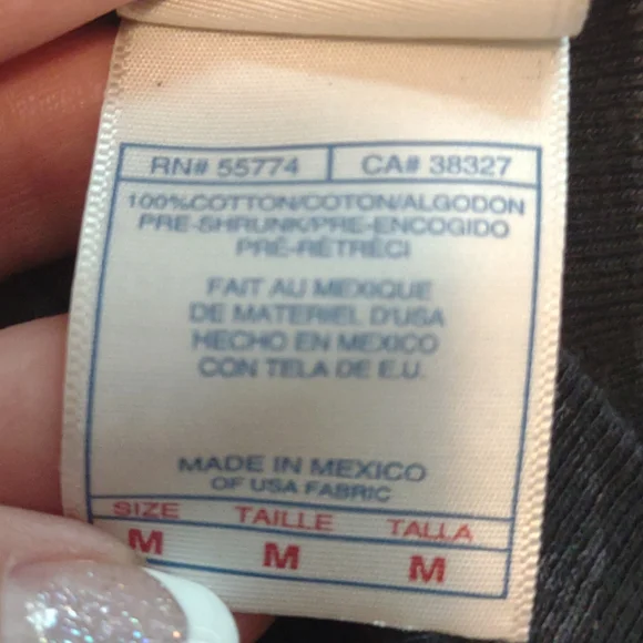 Tennessee River men's black skull Tshirt. Size medium. - Picture 4 of 6